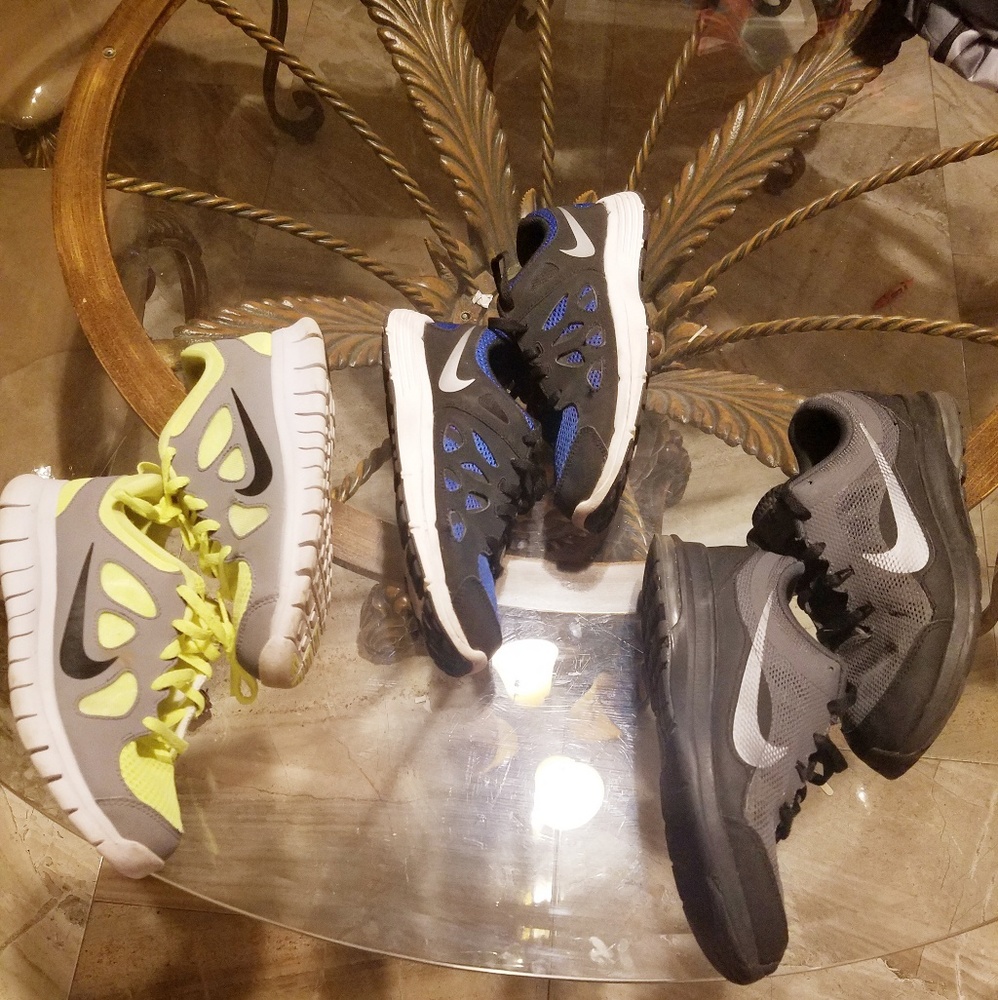 Boys shoes